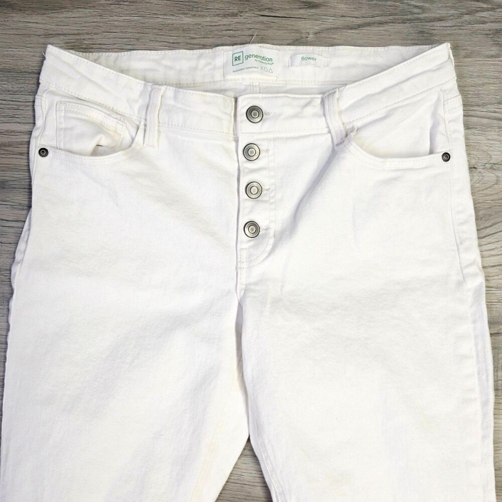 STUNNING RE Generation White High-Rise Button-Fly Flare Jeans - Size 30 - Picture 3 of 8